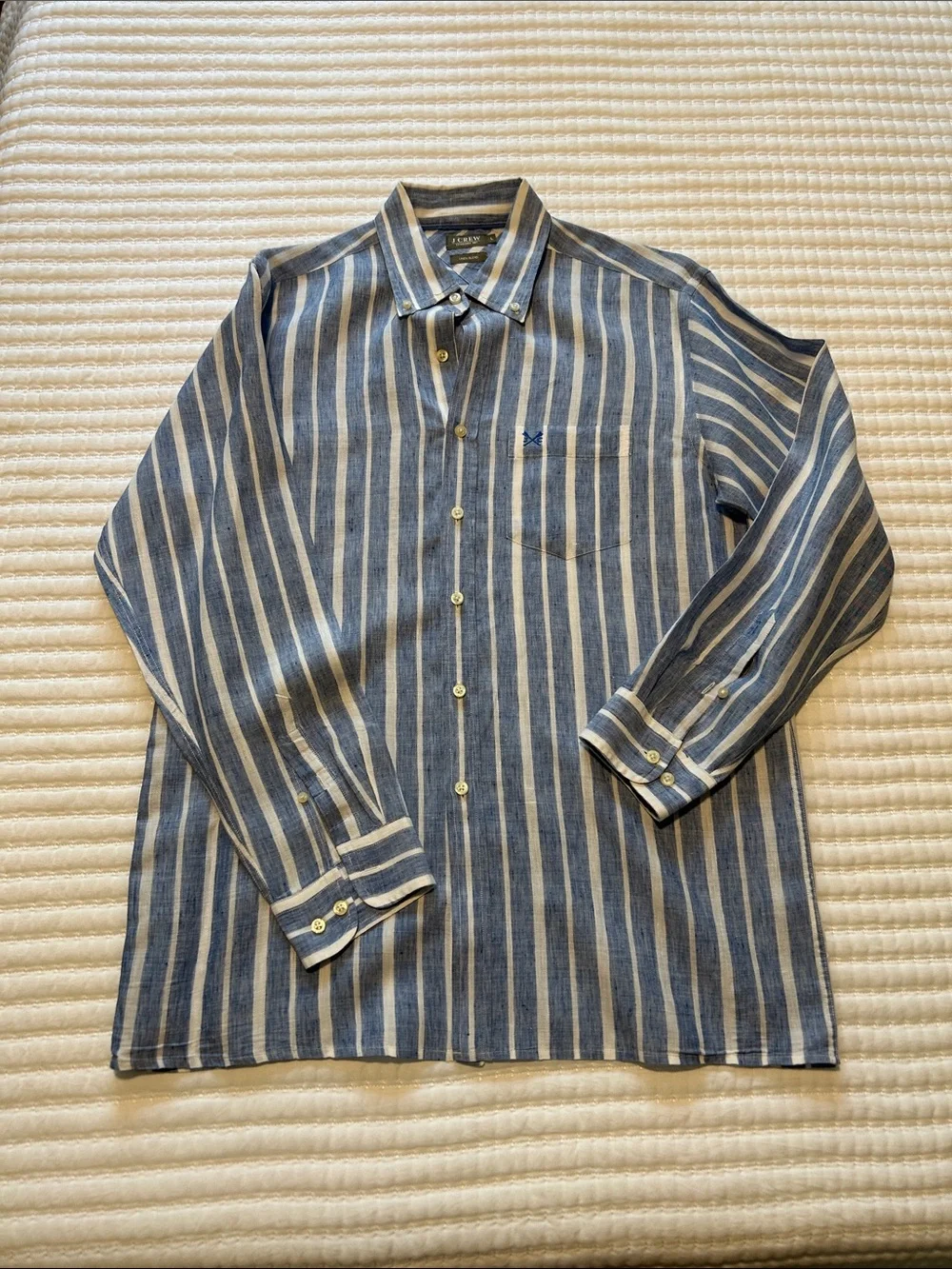 Men’s J. Crew Navy and White Vertical Stripe Button-Down Shirt Linen Blend L
